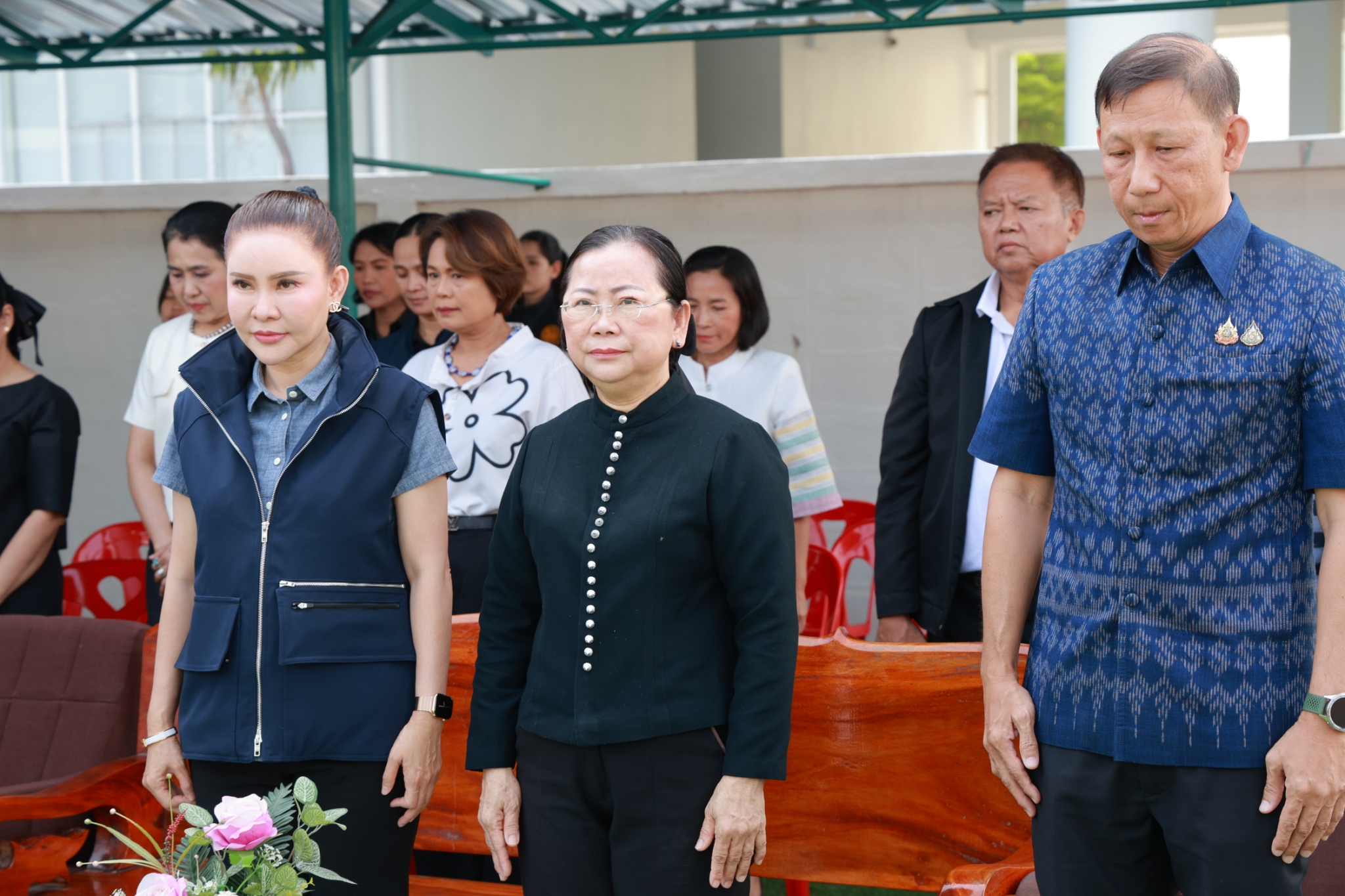 title - ปฏิรูปที่ดินจังหวัดเพชรบุรี และเจ้าหน้าที่ ส.ป.ก.เพชรบุรี ร่วมเป็นเกียรติในพิธี Kick - off การจำหน่ายสินค้า 
